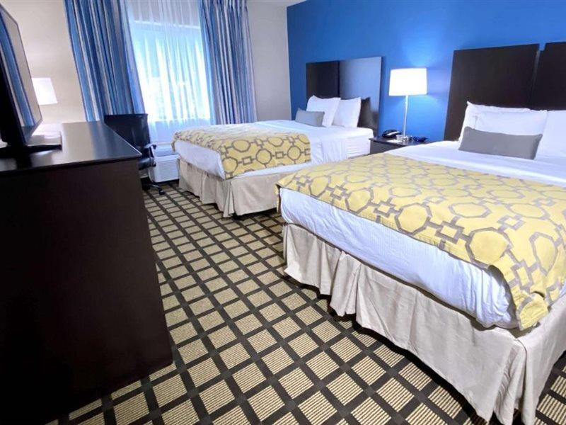 Baymont By Wyndham Latham Albany Airport Otel Dış mekan fotoğraf